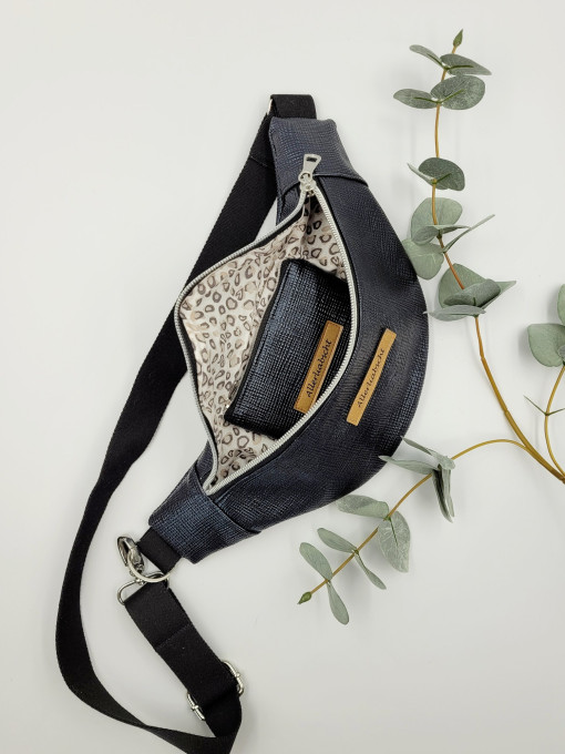 Hip Bag blauschwarz